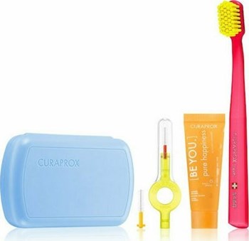 Picture of Curaprox Travel Set Οδοντόκρεμα 10ml, Οδοντόβουρτσα Πτυσσόμενη, Μεσοδόντιο Βουρτσάκι Καθαρισμού & Κουτί Μεταφοράς Γαλάζιο